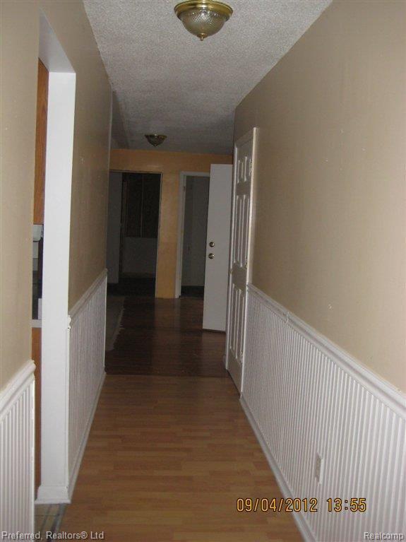 8809 Rawsonville Road Belleville, MI 48111 - Photo 15 of 24 hallway
