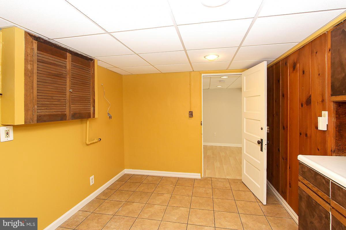 612 Deerfield Avenue Silver Spring, MD 20910 - Photo 20 of 26 Bonus room