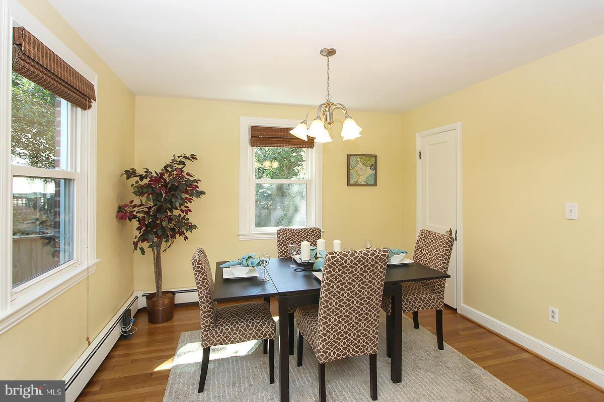 612 Deerfield Avenue Silver Spring, MD 20910 - Photo 7 of 26 Dining Room