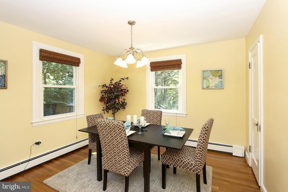 612 Deerfield Avenue Silver Spring, MD 20910 - Photo 8 of 26 Dining Room