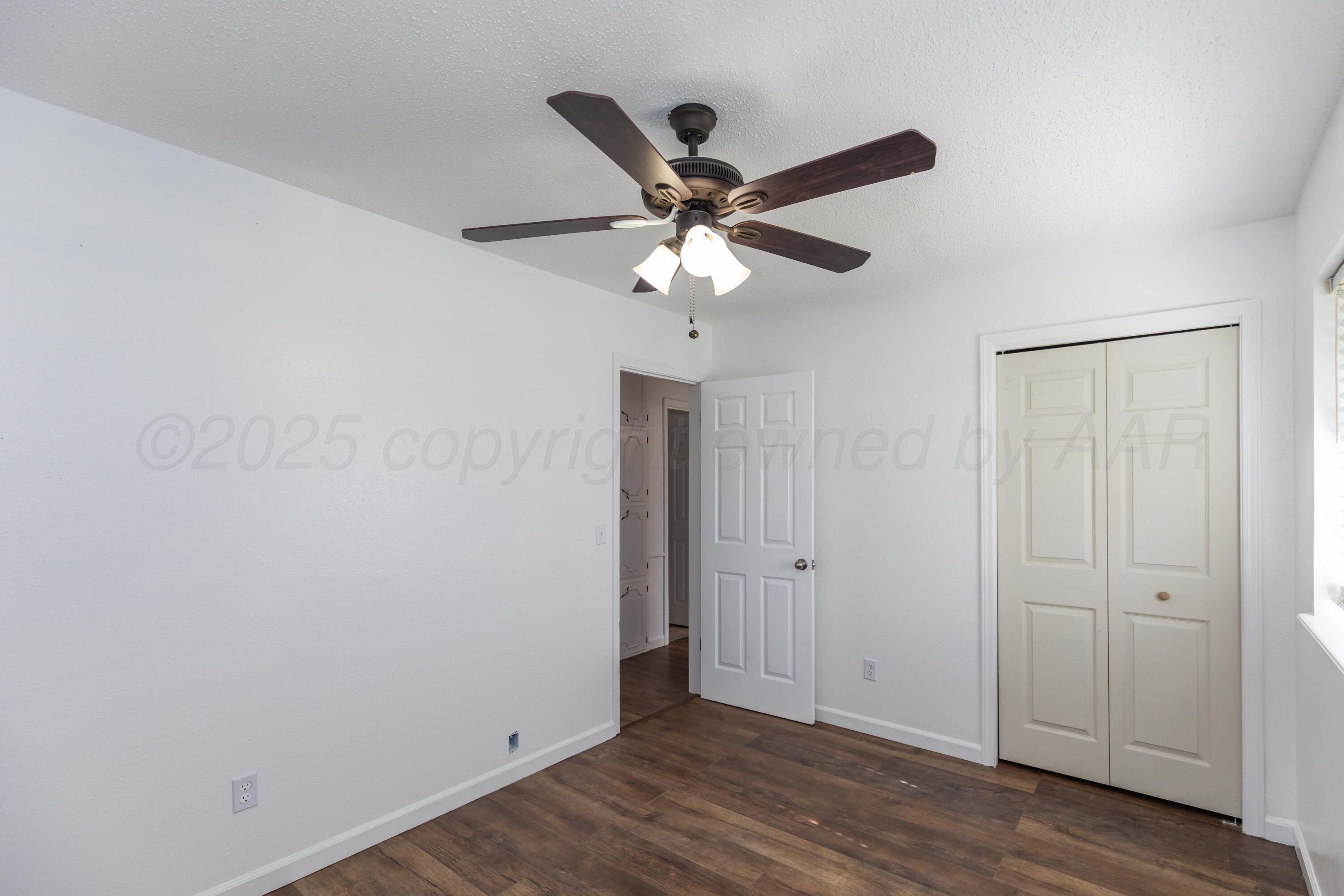 5123 Benton Drive Amarillo, TX 79110 - Photo 15 of 34 BEDROOM 2 VIEW 3