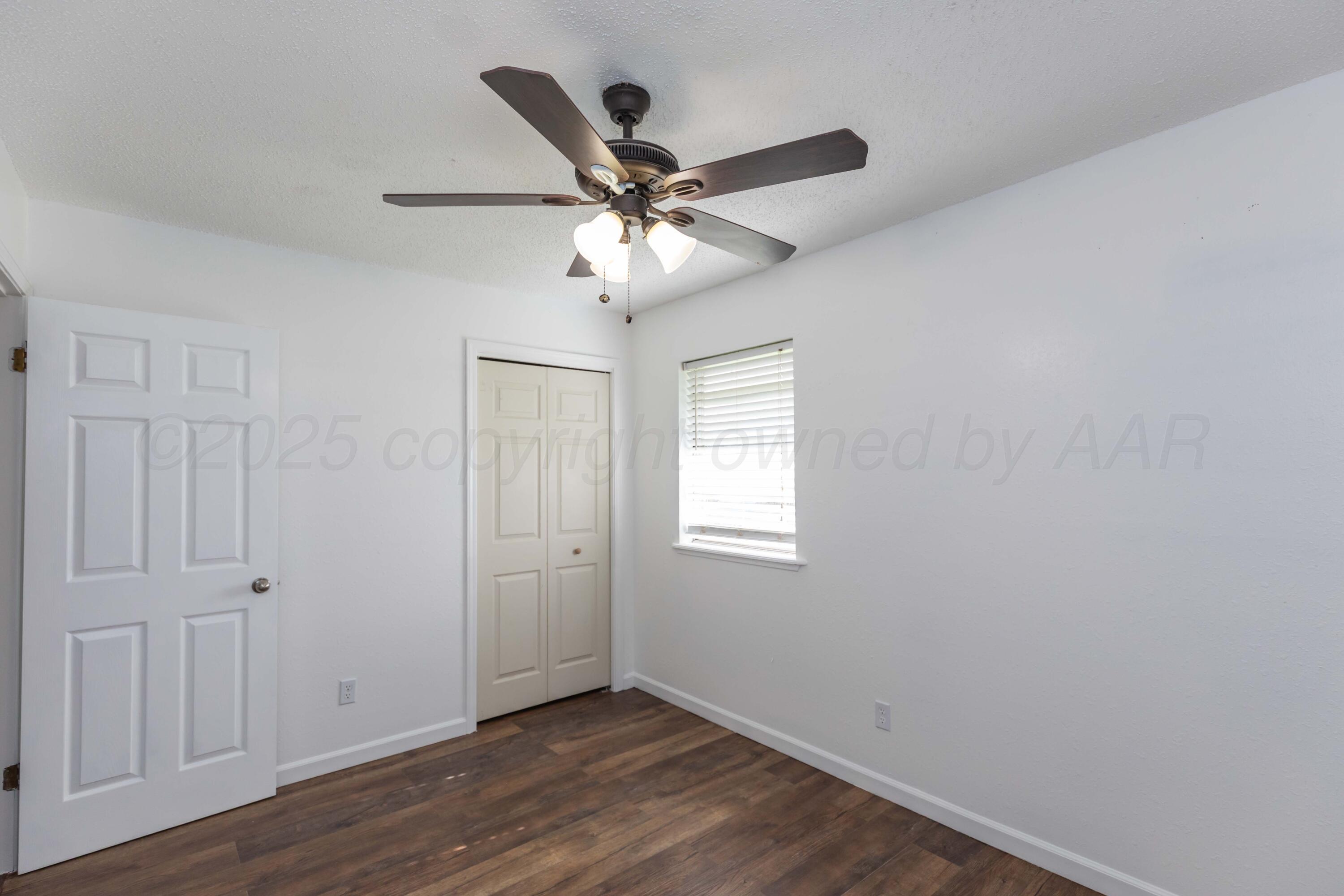 5123 Benton Drive Amarillo, TX 79110 - Photo 16 of 34 BEDROOM 2 VIEW 4