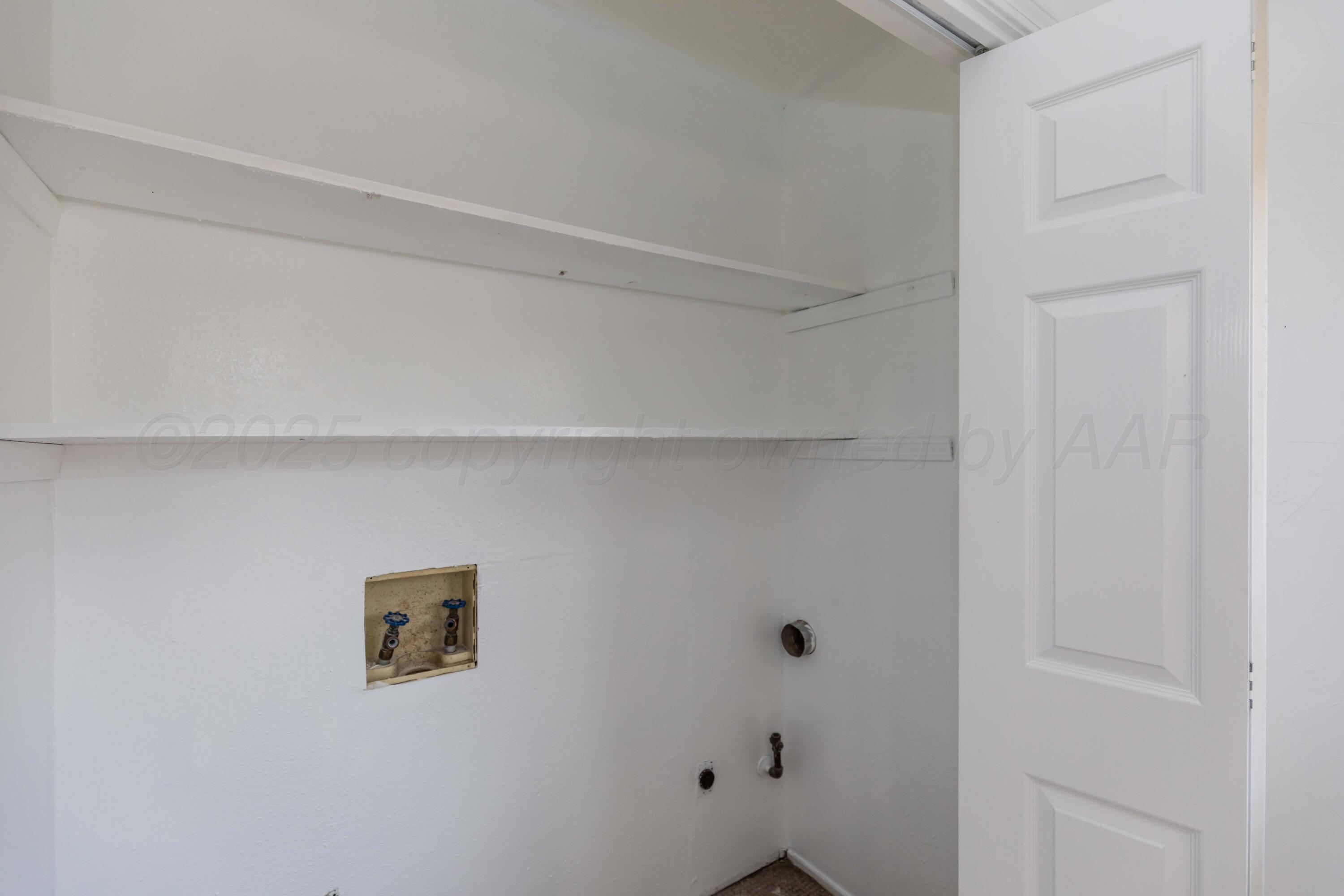 5123 Benton Drive Amarillo, TX 79110 - Photo 28 of 34 UTILITY