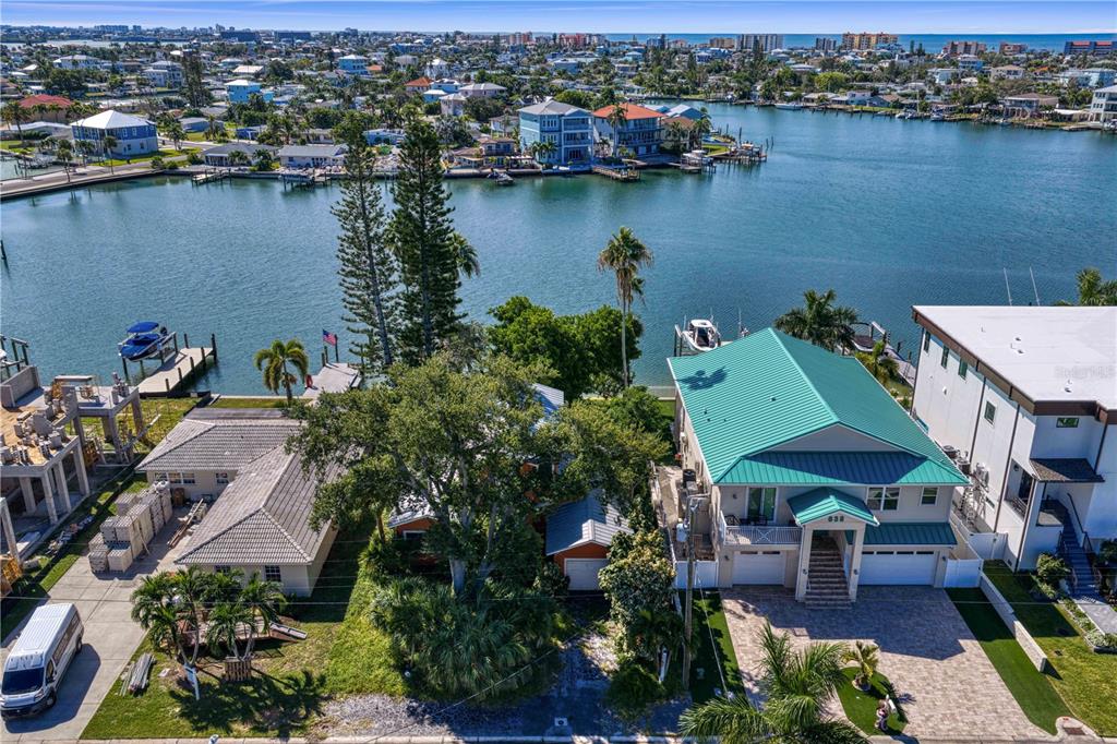 835 Bay Point Drive Madeira Beach, FL 33708 - Photo 4 of 66 Gallery Image 4