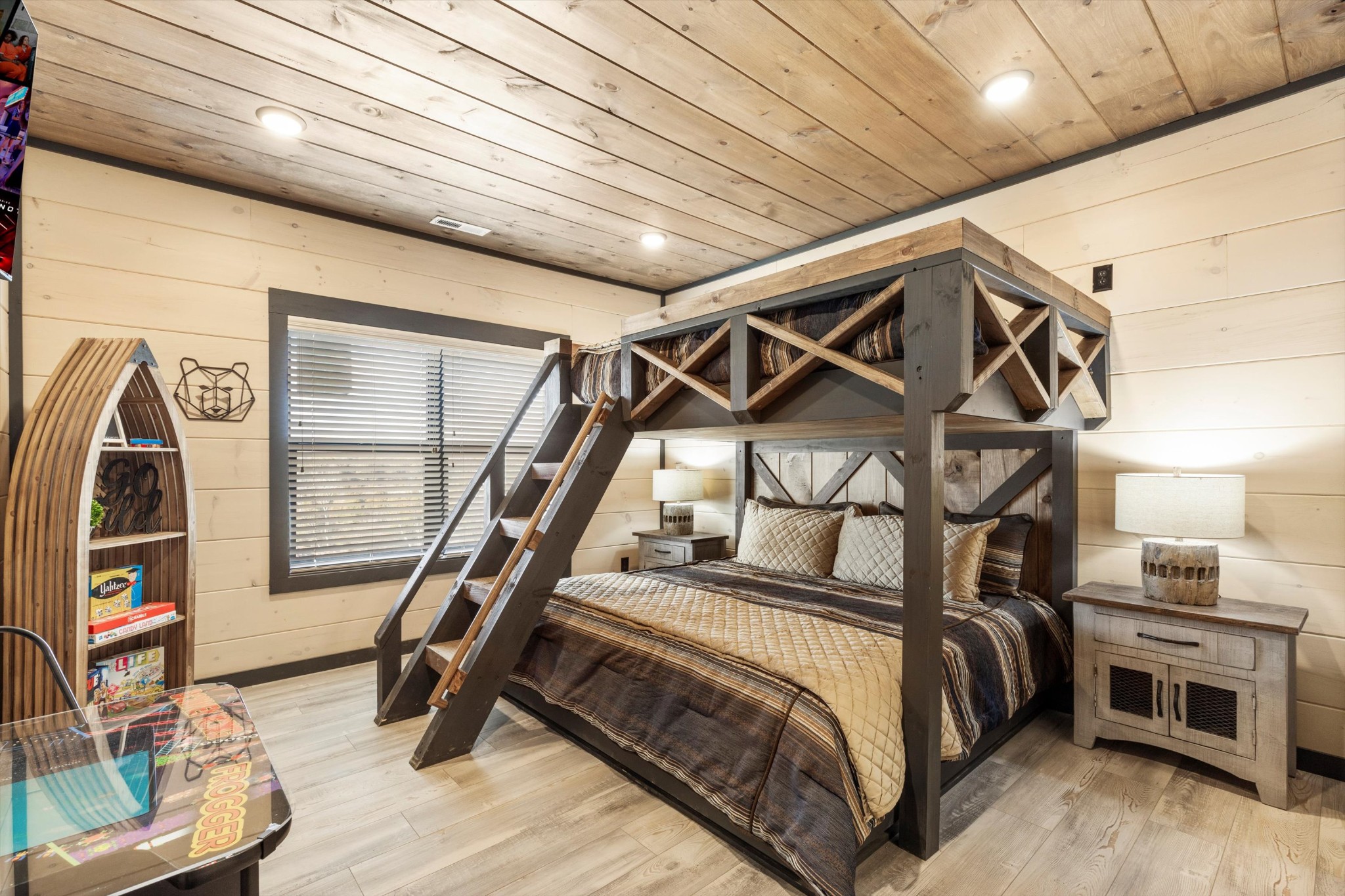 328 Rambling Creek Way Sevierville, TN 37862 - Photo 52 of 66 a view of a room with wooden floor