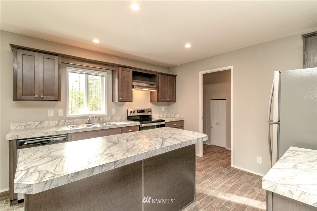 130 Keyhole Court Grapeview, WA 98546 - Photo 13 of 30 Gallery Image 13