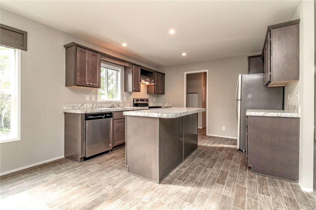 130 Keyhole Court Grapeview, WA 98546 - Photo 10 of 30 Gallery Image 10