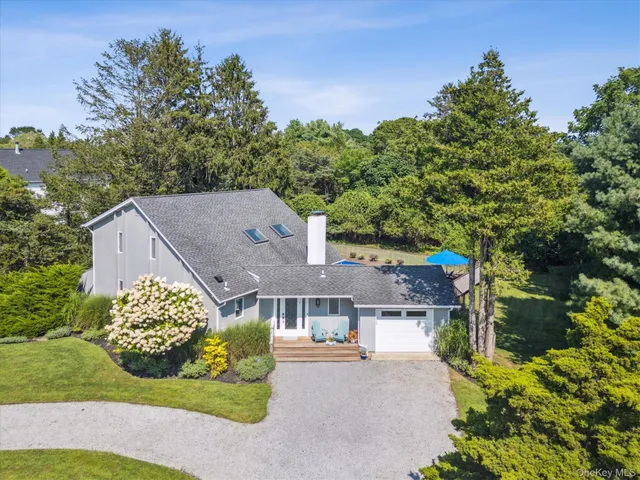 $1,615,000 | 56 Nidzyn Avenue, Remsenburg, NY 11960