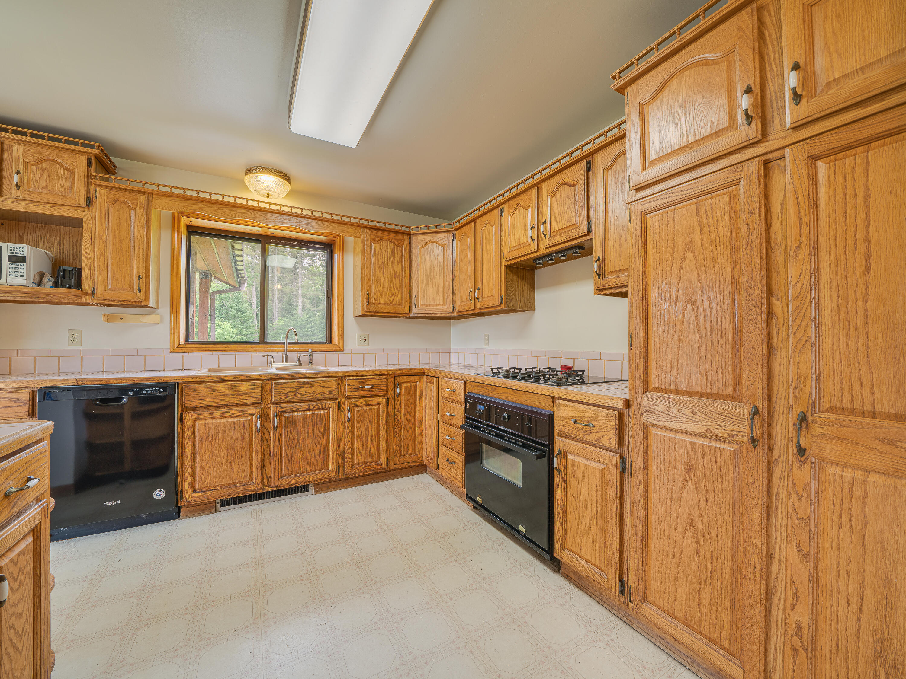 62 Mountain Meadow Road Long Lake, NY 12847 - Photo 23 of 50 72 Mt. Meadows Way-50