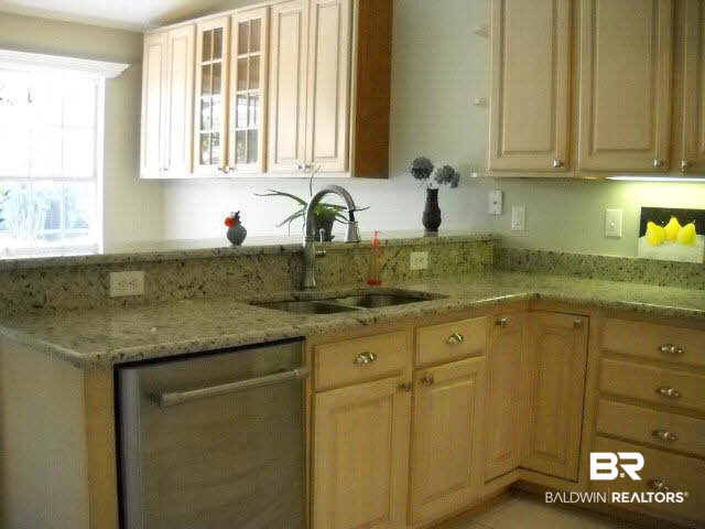 100 Ingleside Terrace Circle Fairhope, AL 36532 - Photo 3 of 21