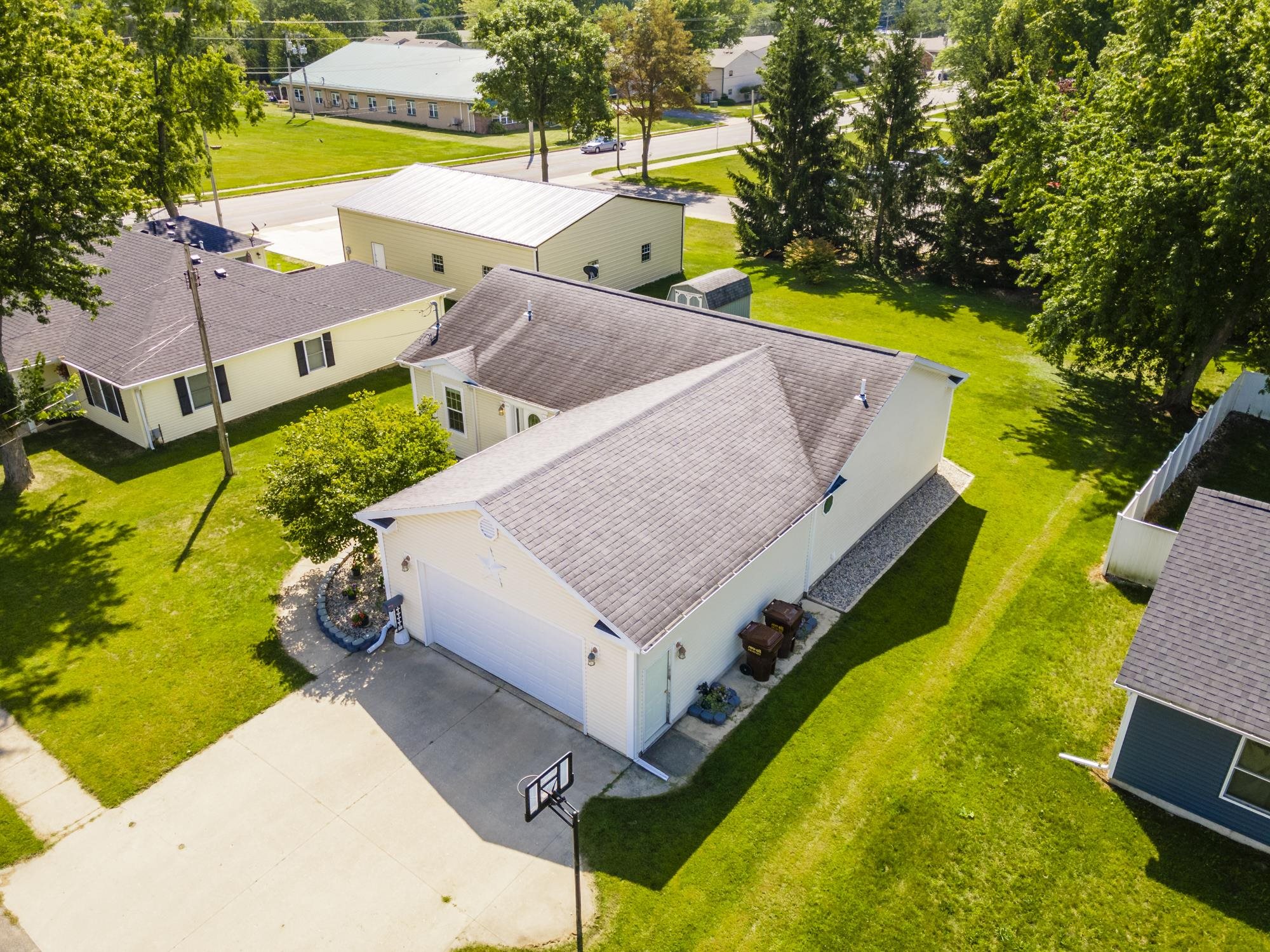 408 East Stocker Street Angola, IN 46703 - Photo 29 of 36