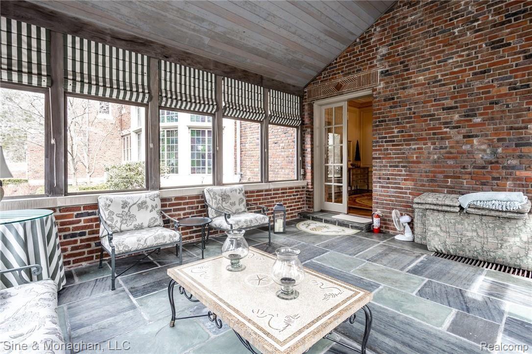 315 Washington Road Grosse Pointe, MI 48230 - Photo 37 of 99 315 Washington S133.jpg