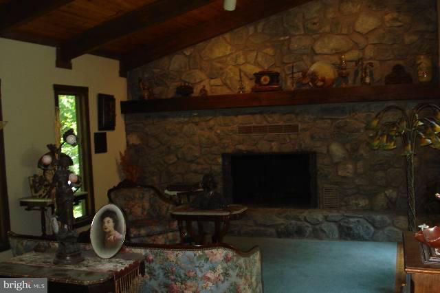 1229 Kuhn Road Boiling Springs, PA 17007 - Photo 2 of 12 Gallery Image 2