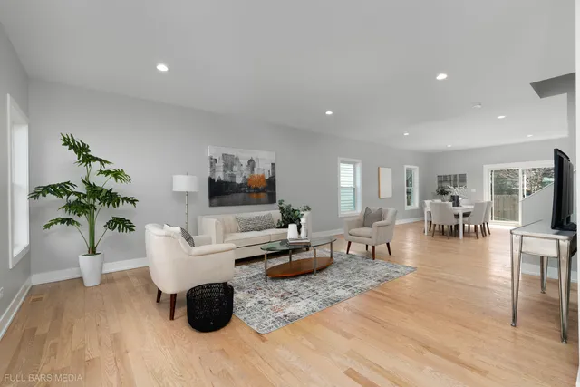 $5,000 | 4019 Faith Lane, St. Charles, IL 60174