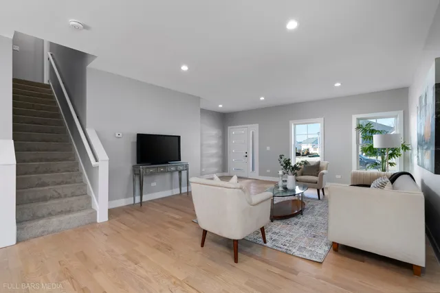 $5,000 | 4019 Faith Lane, St. Charles, IL 60174