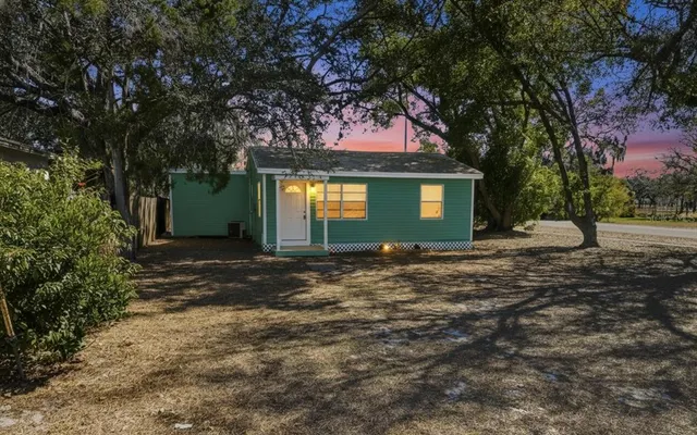 $279,000 | 10001 North 20th Street, Tampa, FL 33612