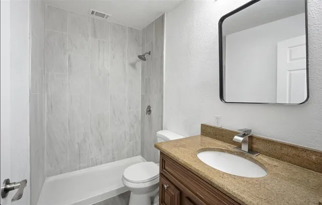 $279,000 | 10001 North 20th Street, Tampa, FL 33612