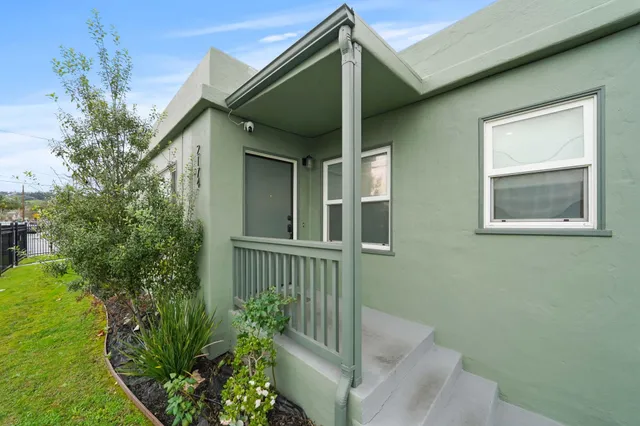 $688,000 | 2178 107th Avenue, Oakland, CA 94603