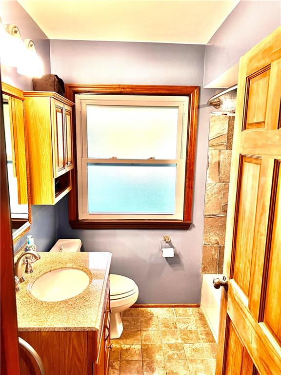 7335 Shannon Road Verona, PA 15147 - Photo 18 of 21 Gallery Image 18
