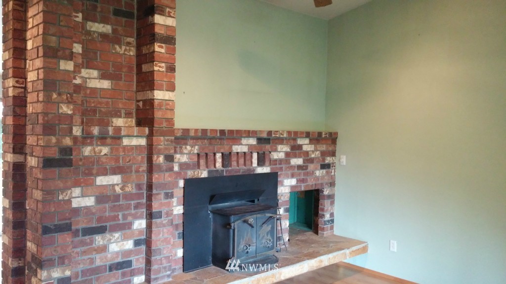16690 Mountain View Road Big Lake, WA 98274 - Photo 2 of 21 Gallery Image 2