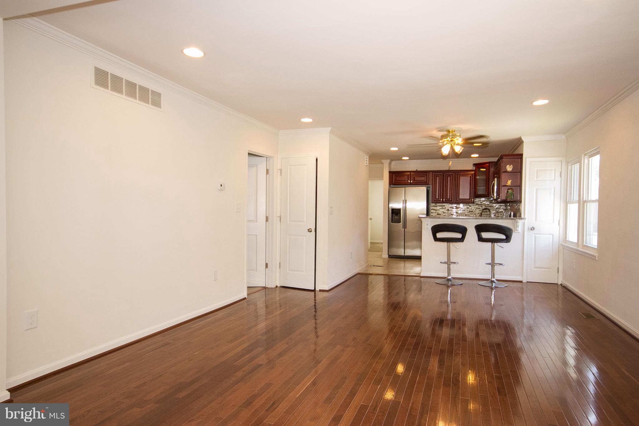 8331 Philadelphia Road Baltimore, MD 21237 - Photo 3 of 30 Interior (General)