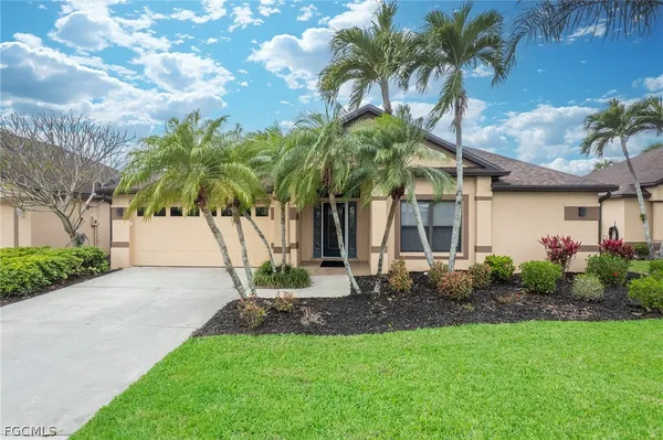 $350,000 | 15472 Admiralty Circle, Unit 1, North Fort Myers, FL 33917