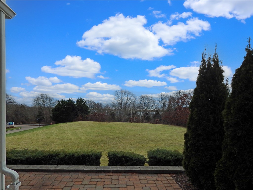 3 Compass Way, Unit B 102 Westerly, RI 02891 - Photo 9 of 38