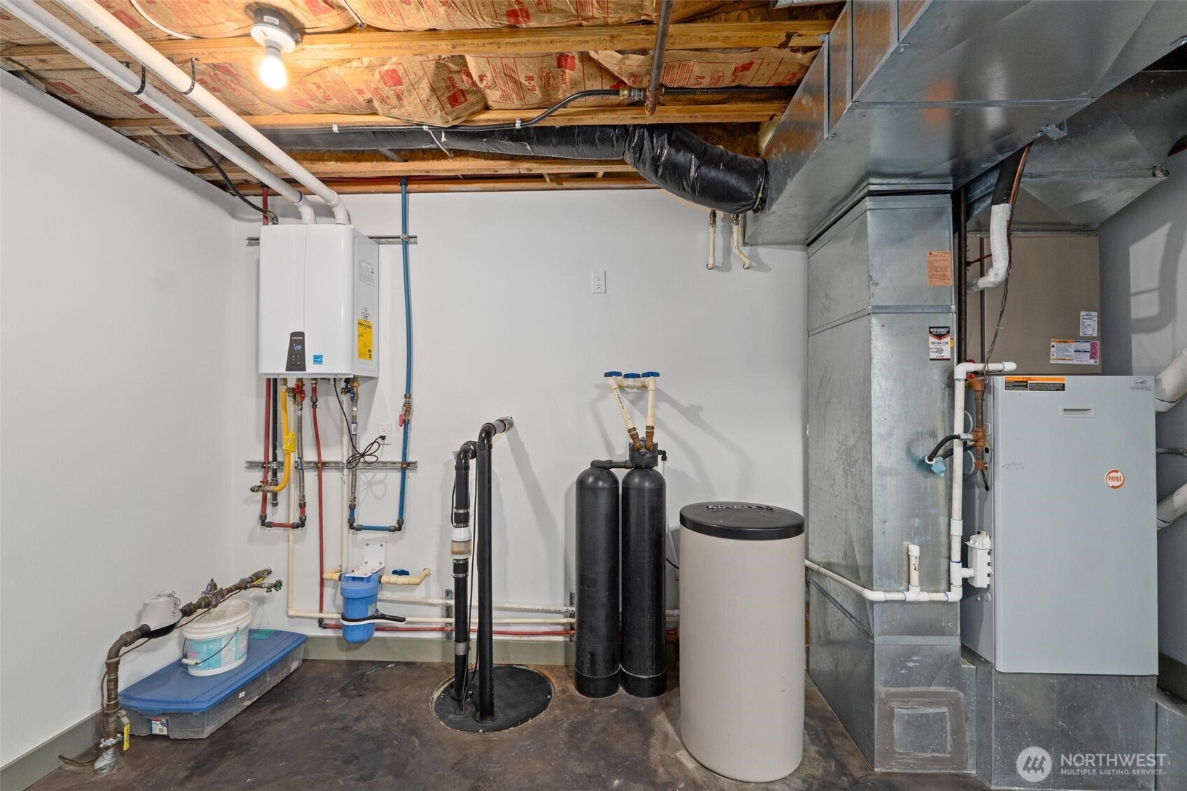 1900 Tamarack Street Colville, WA 99114 - Photo 26 of 40 a view of a room with gym equipment