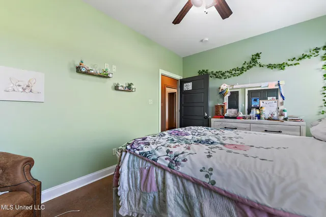 $619,900 | 74 The Hills Drive, Carriere, MS 39426