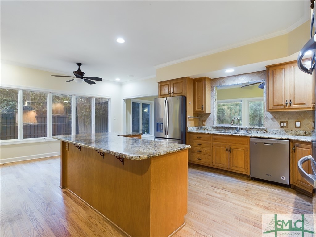 6 Pelham Road Savannah, GA 31411 - Photo 6 of 29 Eat-in-Kitchen