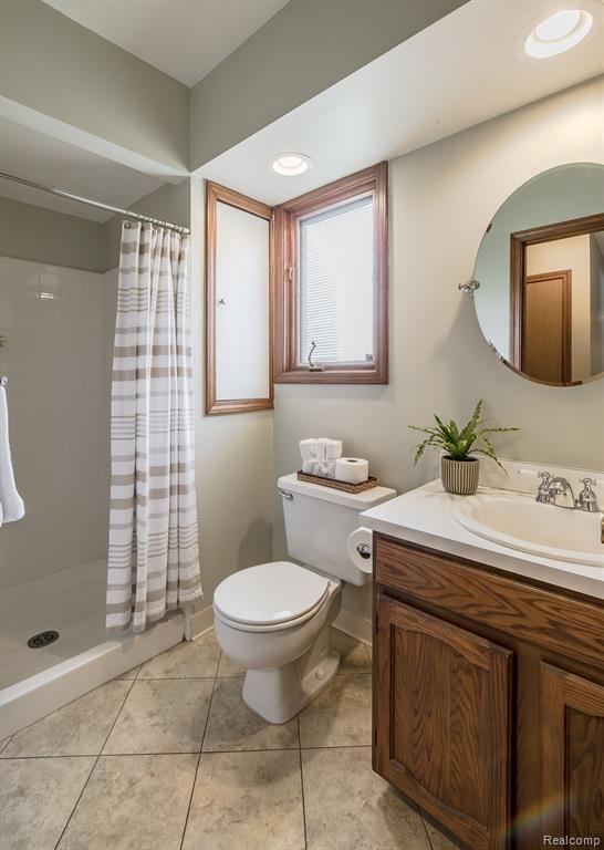 300 Prospect Drive Rochester Hills, MI 48307 - Photo 17 of 33