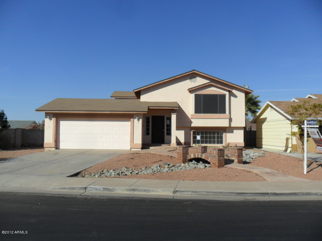 1424 East Fremont Road Phoenix, AZ 85042 - Photo 2 of 25 SAM_0350