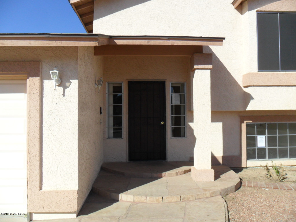 1424 East Fremont Road Phoenix, AZ 85042 - Photo 5 of 25 SAM_0353