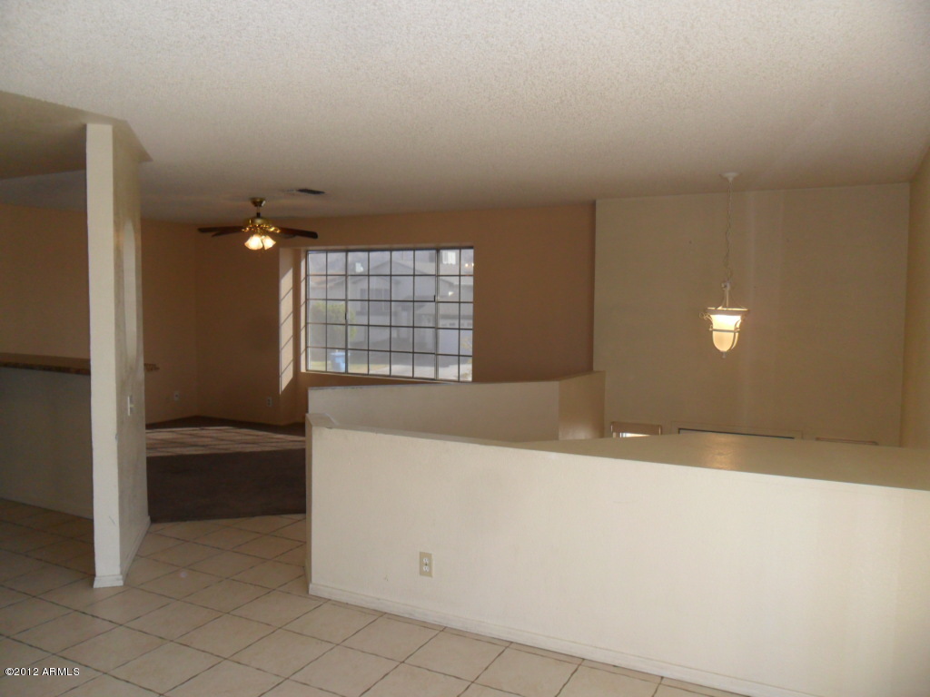 1424 East Fremont Road Phoenix, AZ 85042 - Photo 9 of 25 SAM_0357