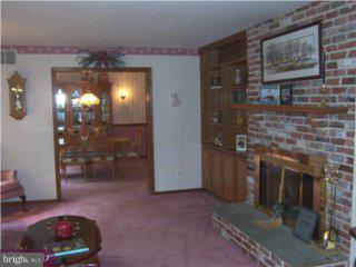 153 Knapp Road Lansdale, PA 19446 - Photo 3 of 6 Gallery Image 3