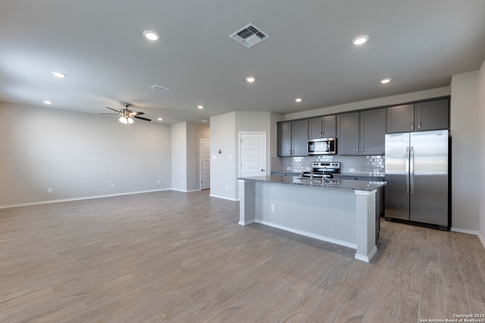 4319 Brigade Bend Converse, TX 78109 - Photo 12 of 25