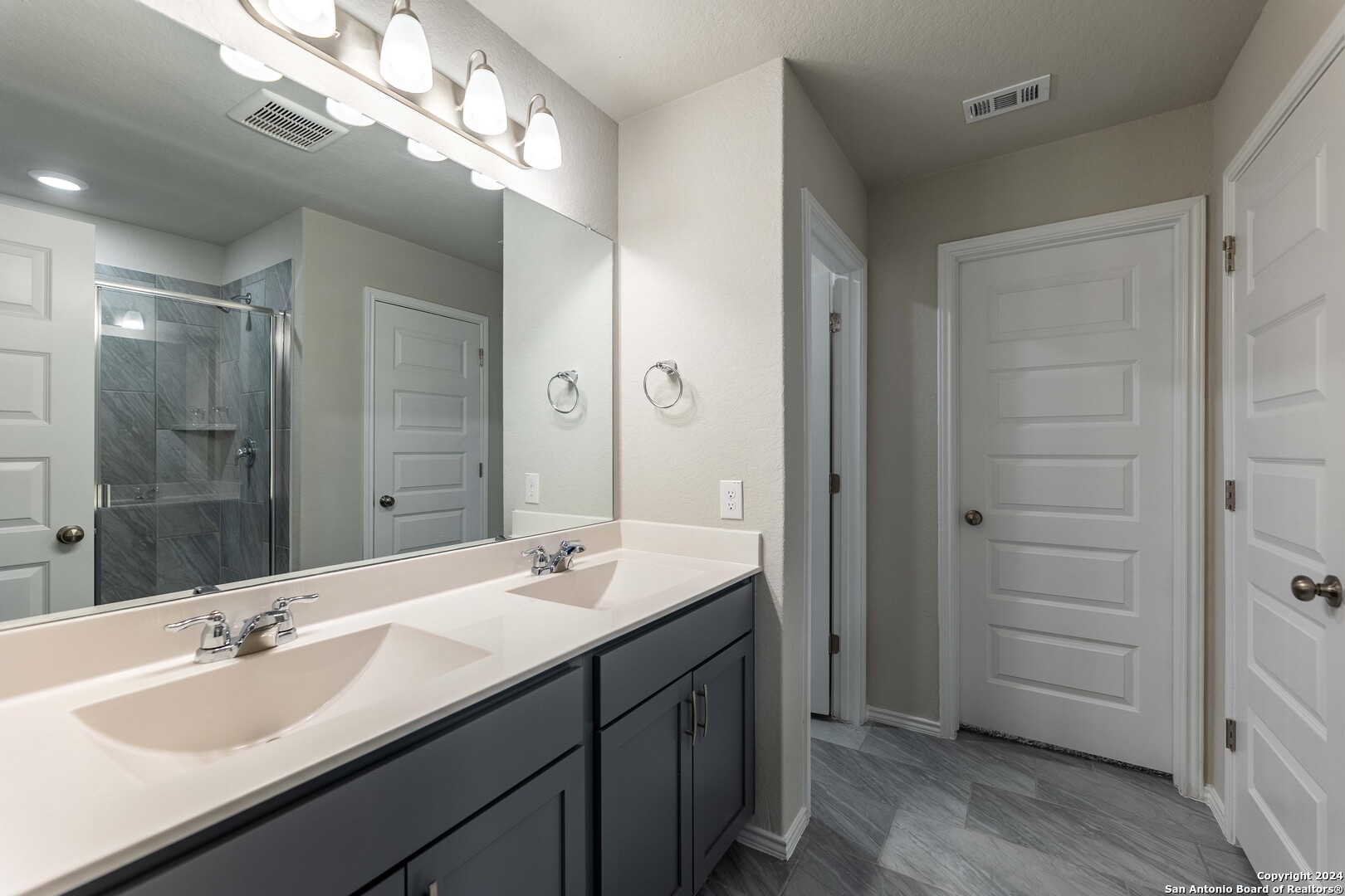 4319 Brigade Bend Converse, TX 78109 - Photo 18 of 25