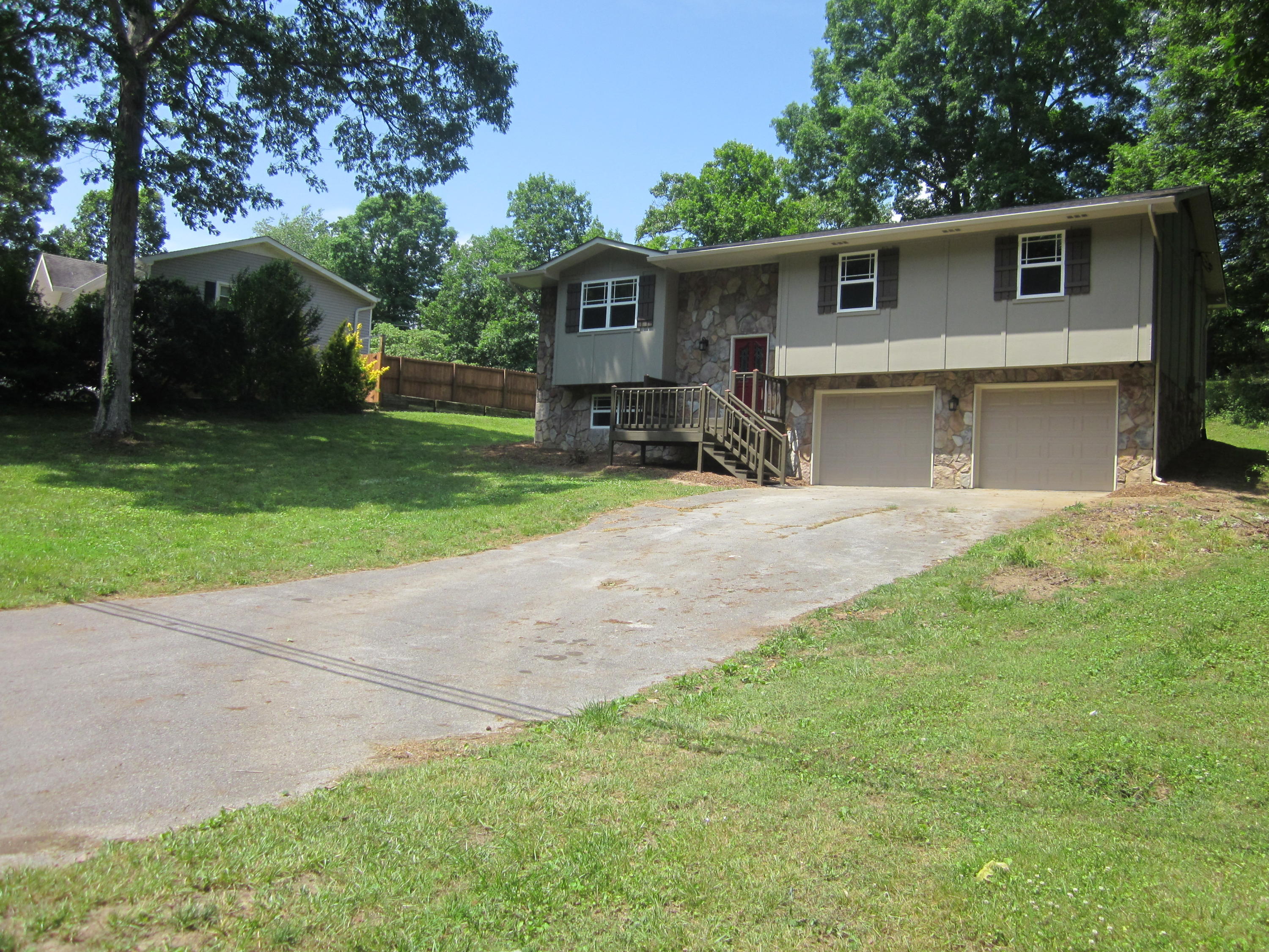 8817 Hidden Branches Road Harrison, TN 37341 - Photo 3 of 28 IMG_2699
