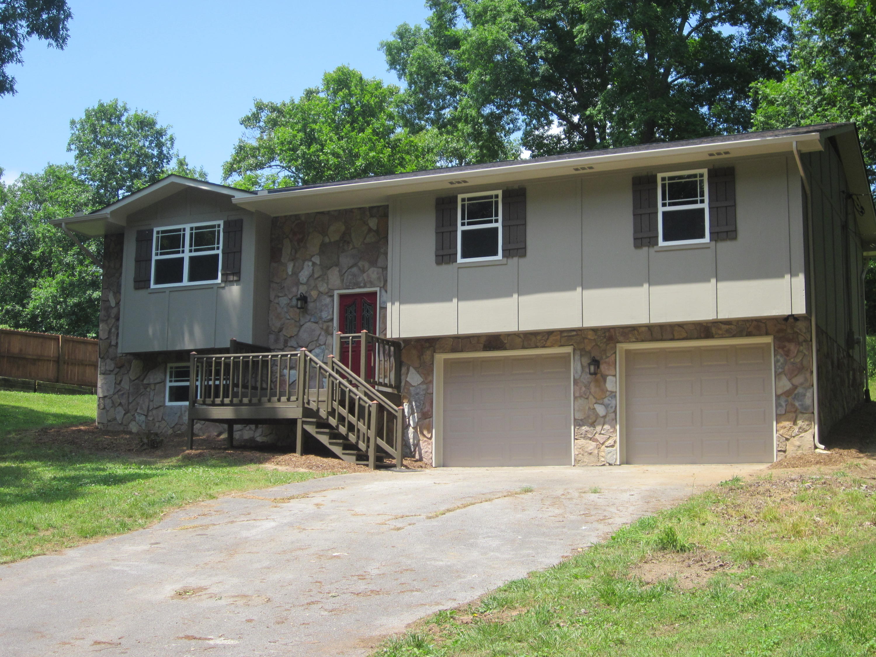 8817 Hidden Branches Road Harrison, TN 37341 - Photo 4 of 28 IMG_2700