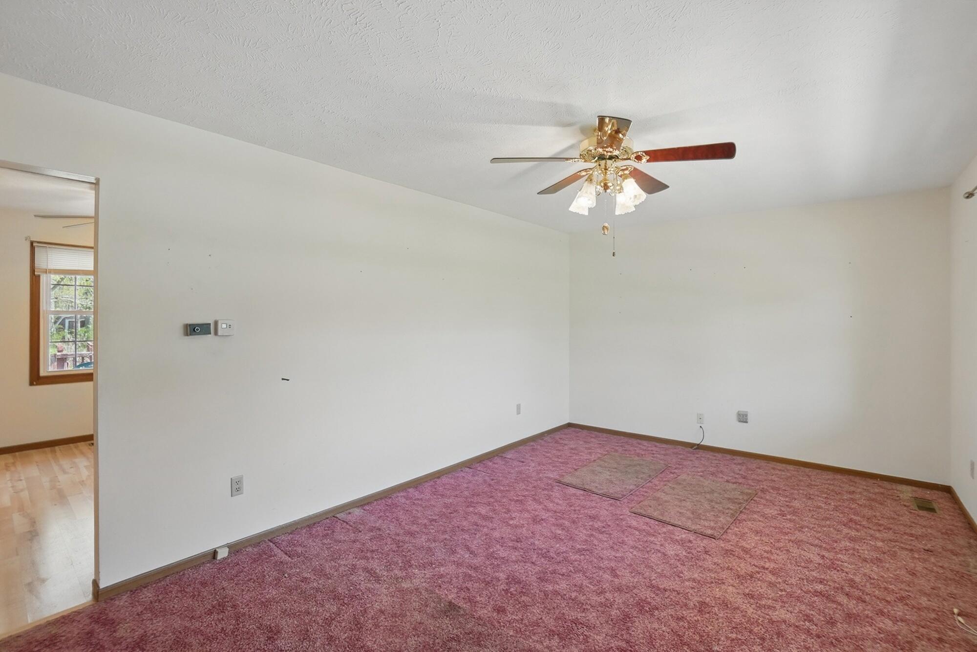 3210 Rhea Lane Springfield, OH 45502 - Photo 5 of 29