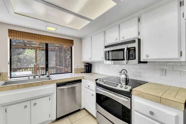 $579,000 | 25370 Eagles Nest Trail, Idyllwild, CA 92549