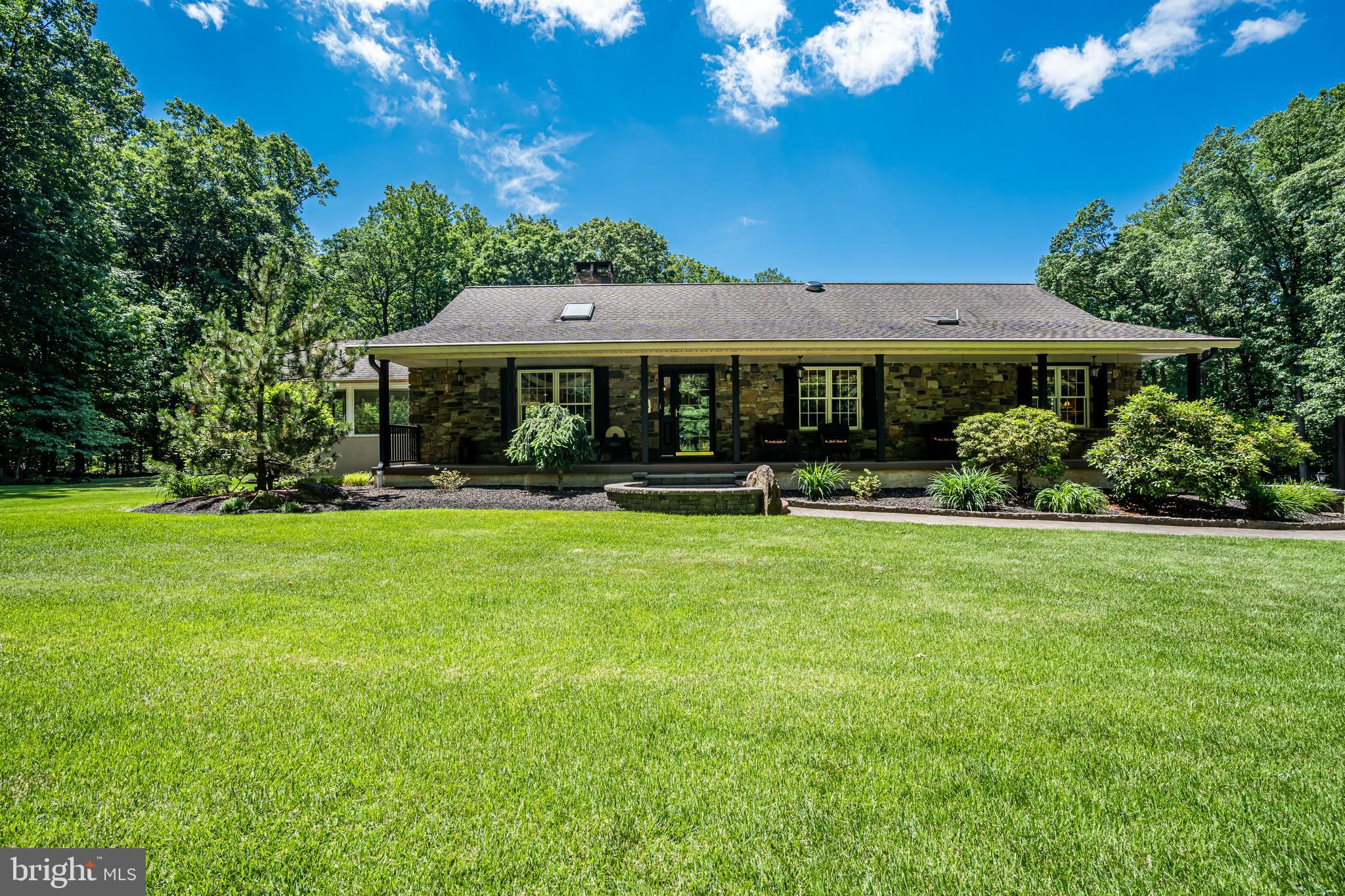 1949 Upper Ridge Road Green Lane, PA 18054 - Photo 5 of 92 Front view