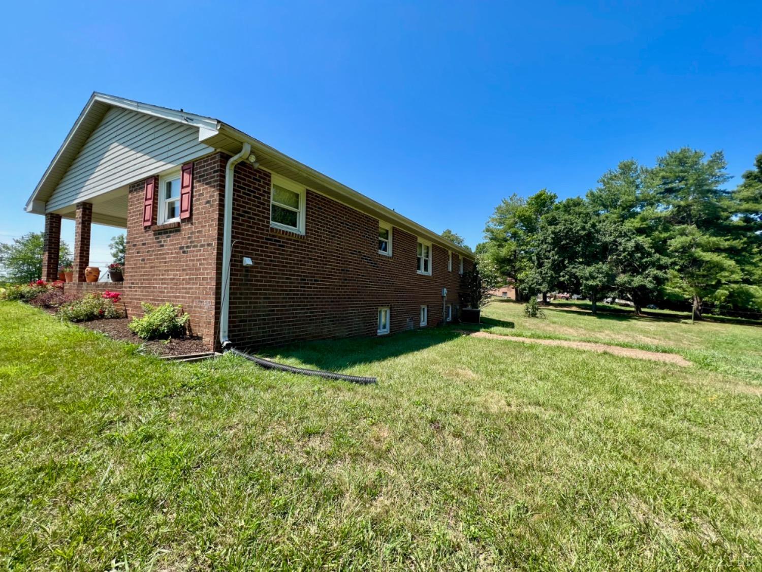298 Pigeon Run Road Gladys, VA 24554 - Photo 33 of 34 Gallery Image 33