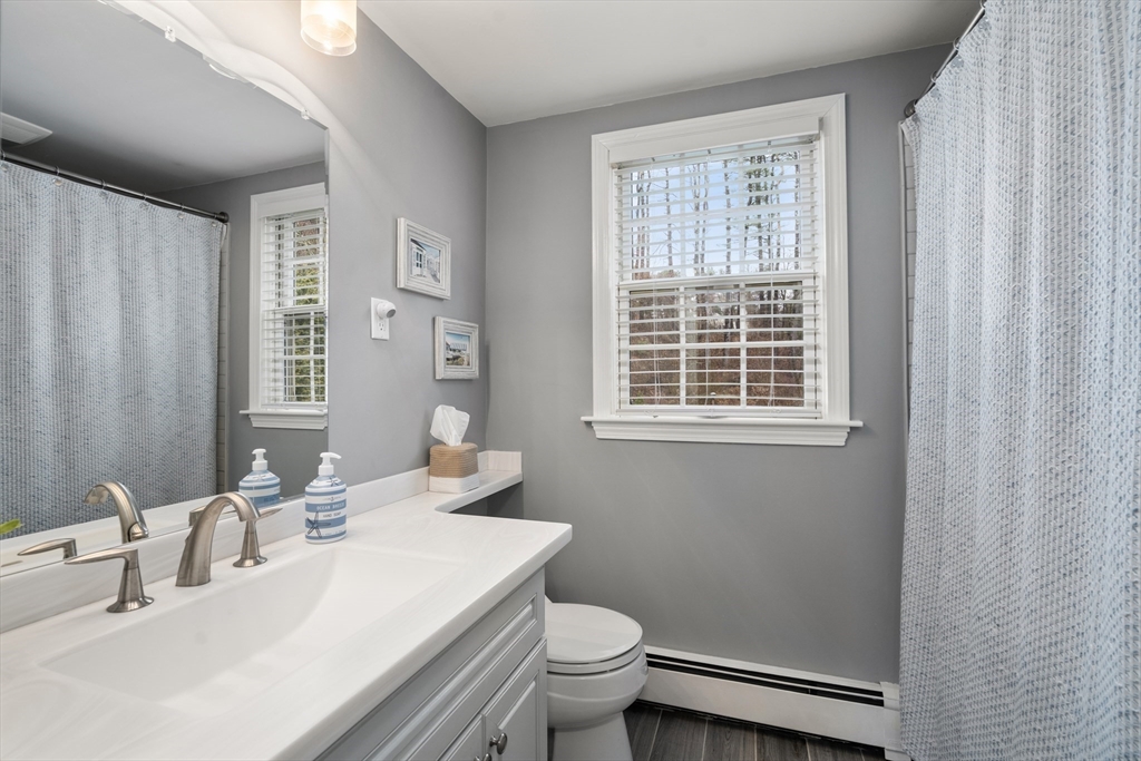 6 Marlyn Road Medfield, MA 02052 - Photo 19 of 42 Gallery Image 19