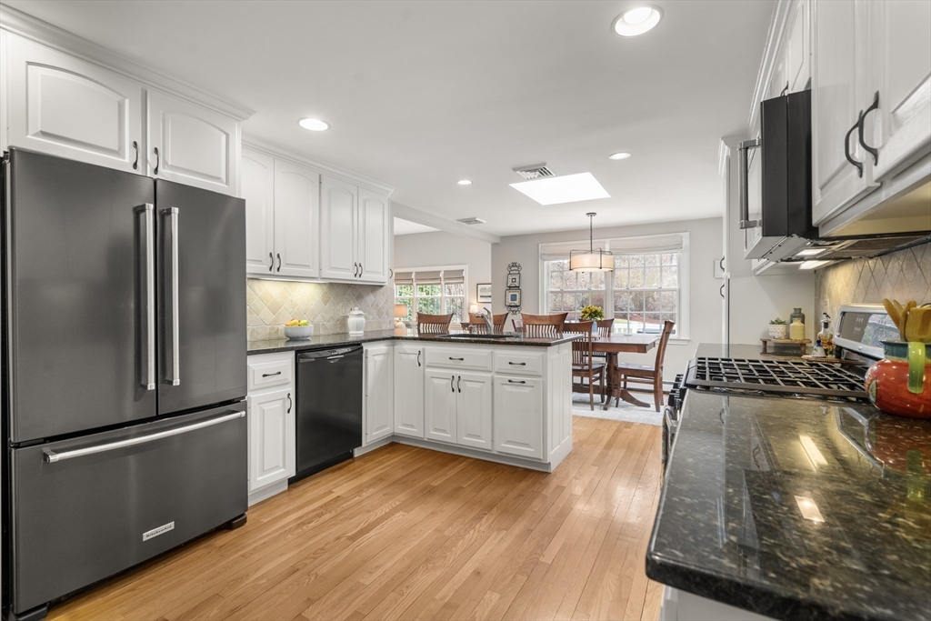 6 Marlyn Road Medfield, MA 02052 - Photo 6 of 42 Gallery Image 6