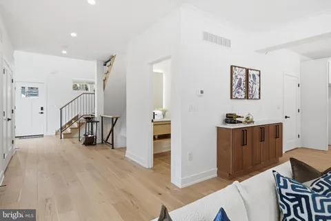 $1,085,000 | 10 Churchville Lane, Churchville, PA 18966