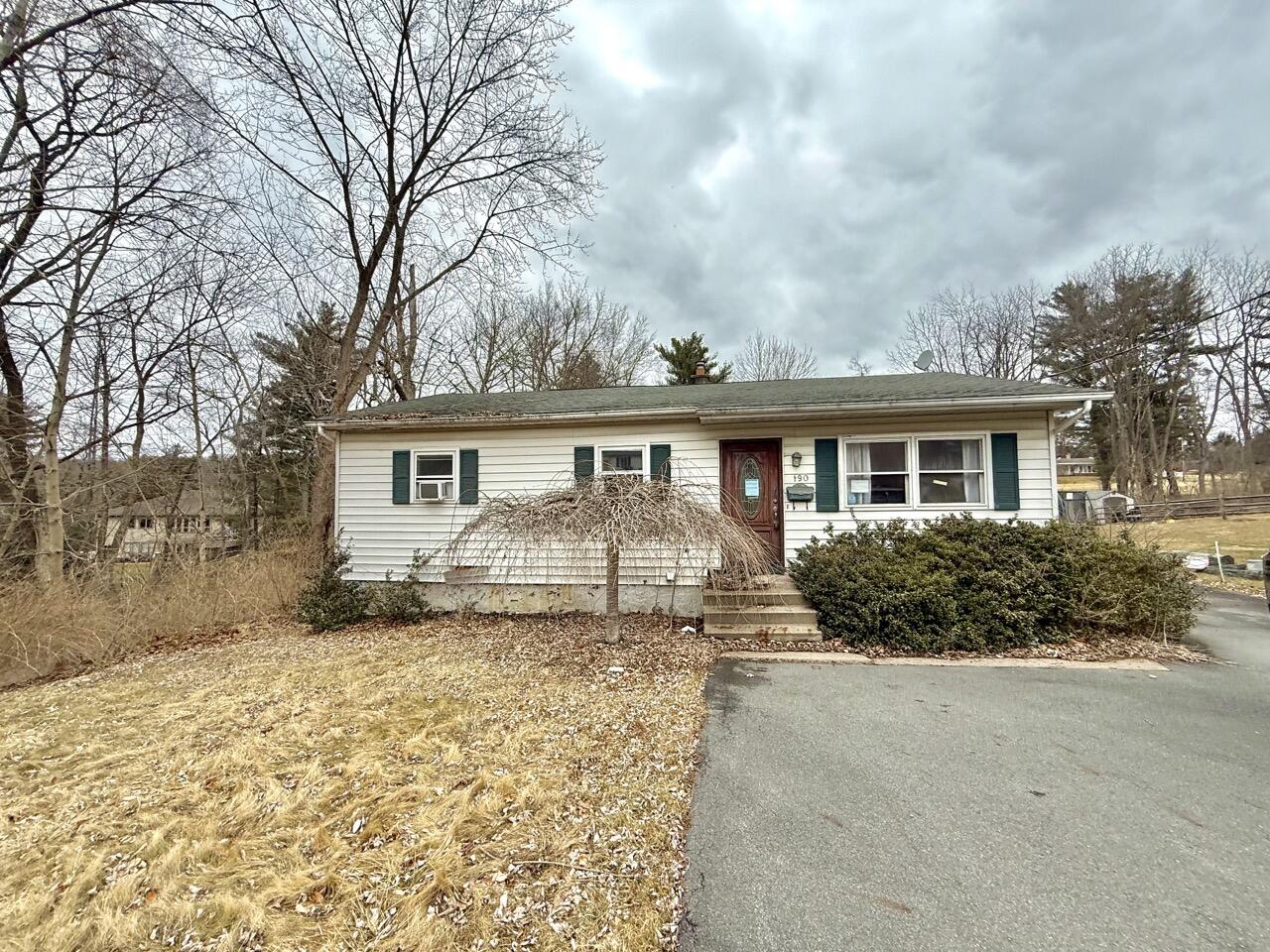 190 Carverton Road Trucksville, PA 18708 - Photo 1 of 12 IMG_0982 Large