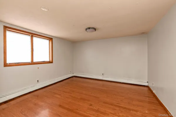 $589,000 | 1521 Pine Acres Boulevard, Bay Shore, NY 11706
