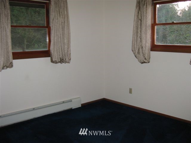 562 Pangborn Road Lynden, WA 98264 - Photo 3 of 12