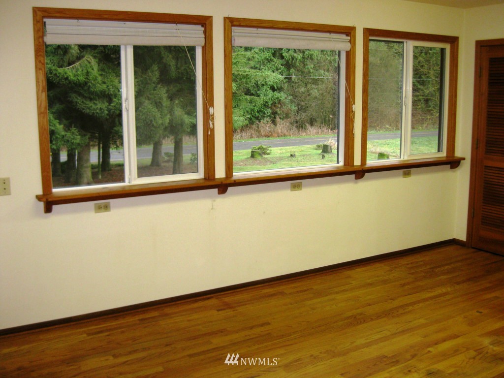 562 Pangborn Road Lynden, WA 98264 - Photo 10 of 12
